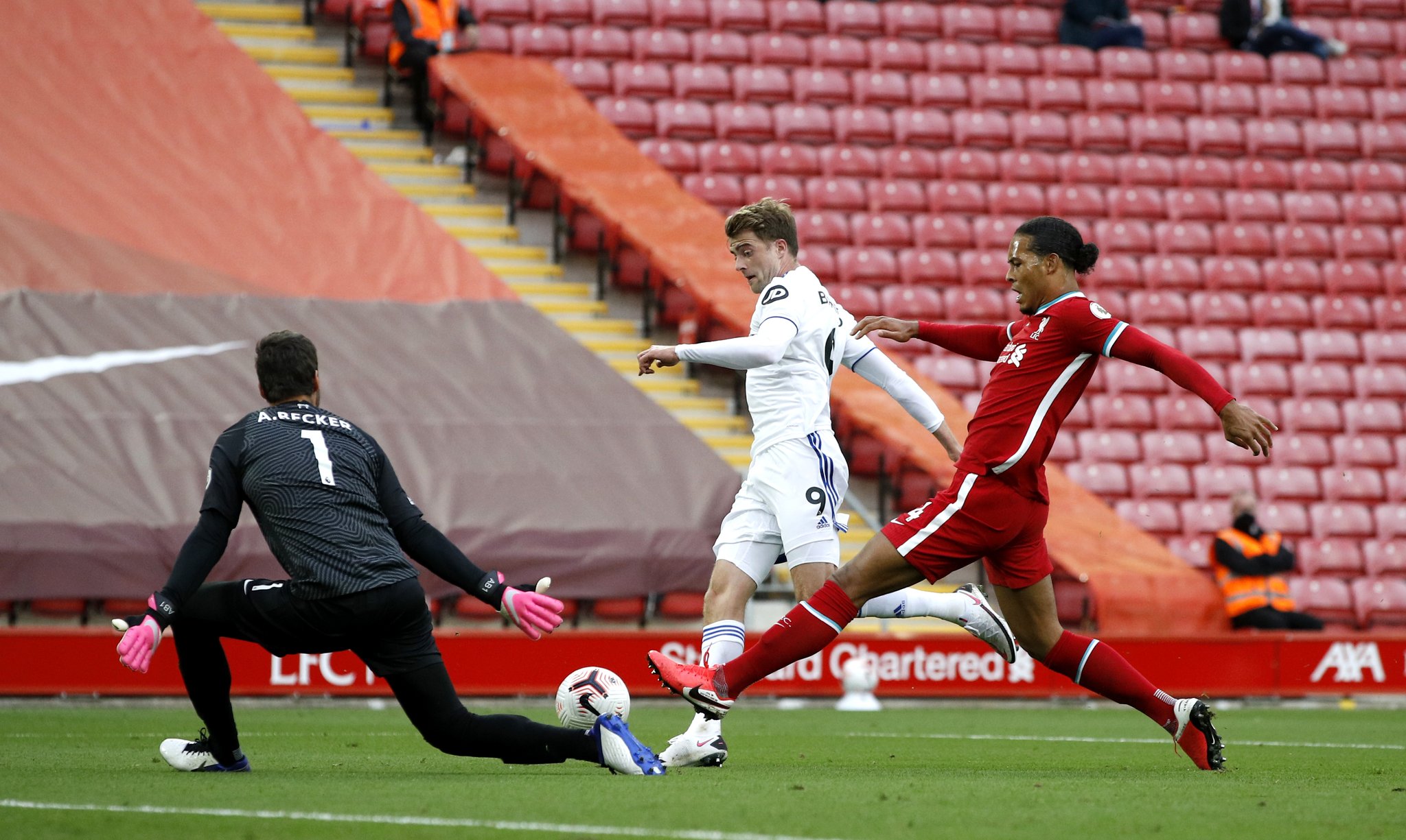 而以往的低 而以往的低